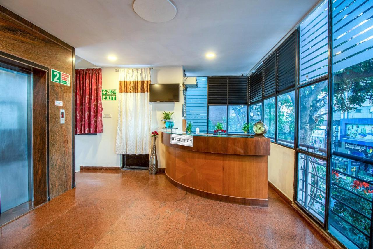 Hotel Royal Classio, Bangalore Esterno foto