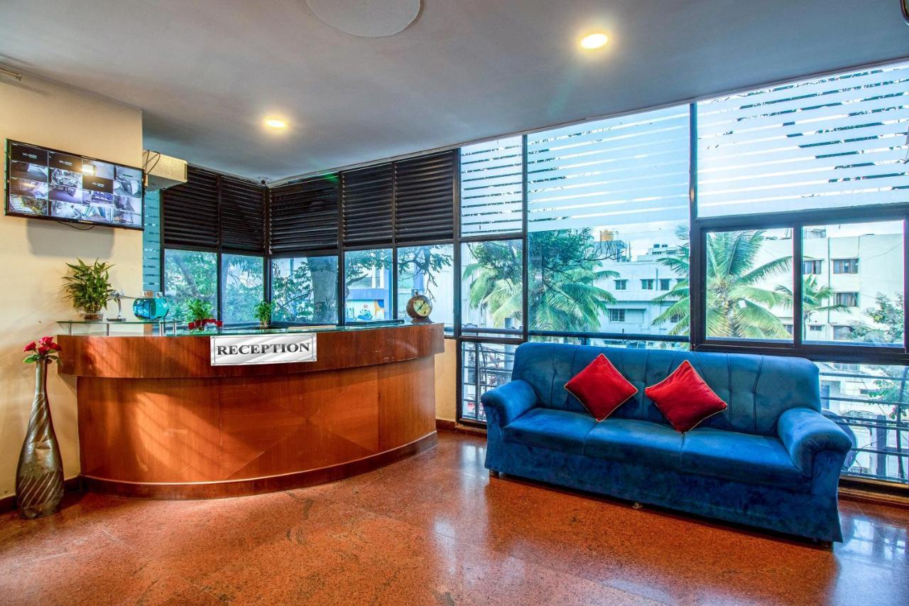 Hotel Royal Classio, Bangalore Esterno foto